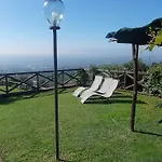 מלון דירות La Porta Di Mignana 4*