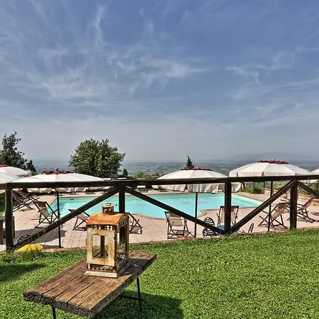 La Porta Di Mignana Aparthotel Vinci