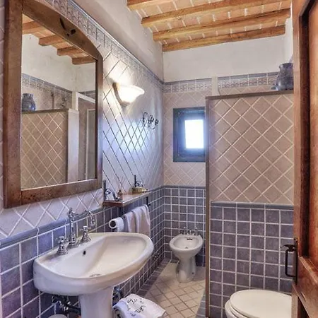La Porta Di Mignana Aparthotel Vinci